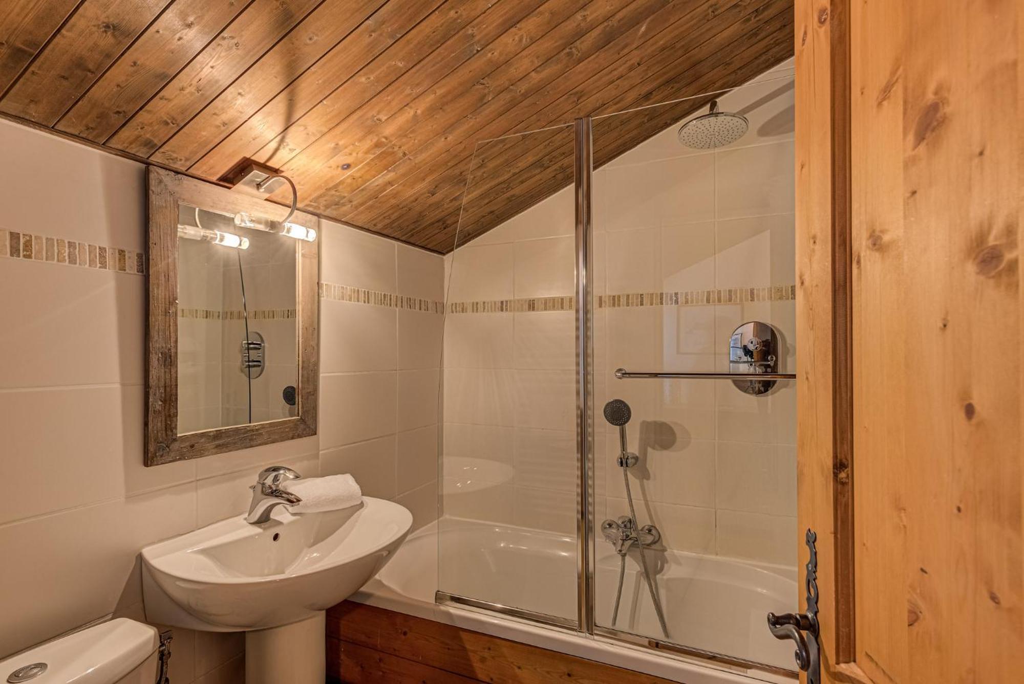 Apartment Chamouny - Alpes Travel - Chamonix - Sleeps 8 מראה חיצוני תמונה